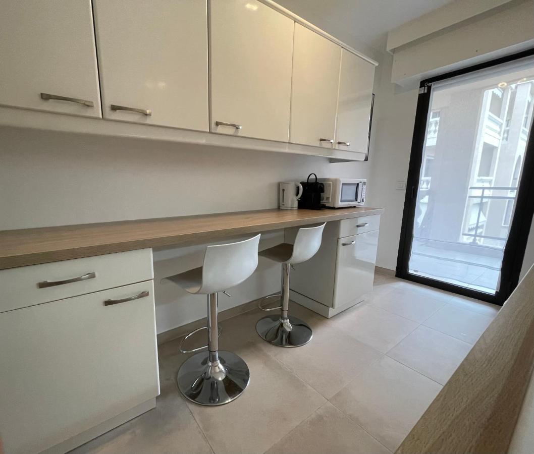 Domaine D'Ahmosis, Modern 2 Bedrooms Refurbished Apartment, F3 Moderne Fraichement Renove Le Cannet Exterior foto